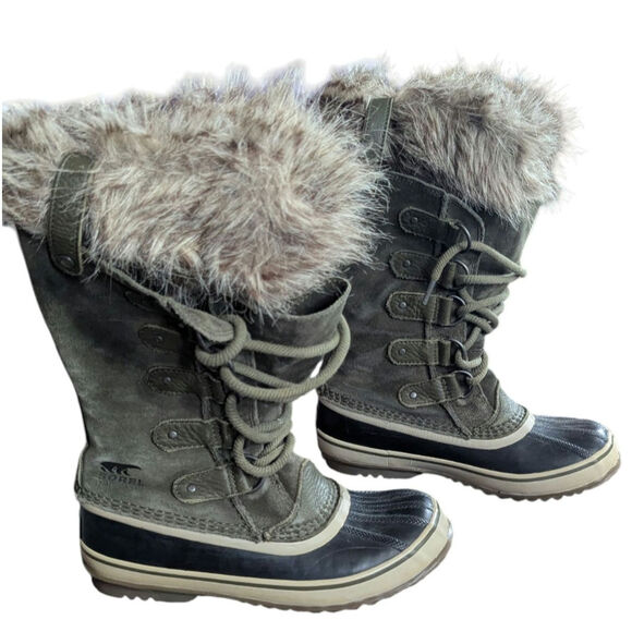 Sorel Joan of Arc Waterproof Insulated Winter Snow Boots Faux Fur Size 6.5 - Picture 1 of 7